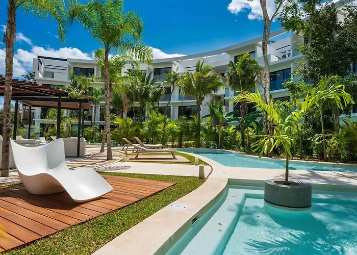 Central Park Lagunas Aparthotel